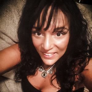 Meet your Posher, Misti